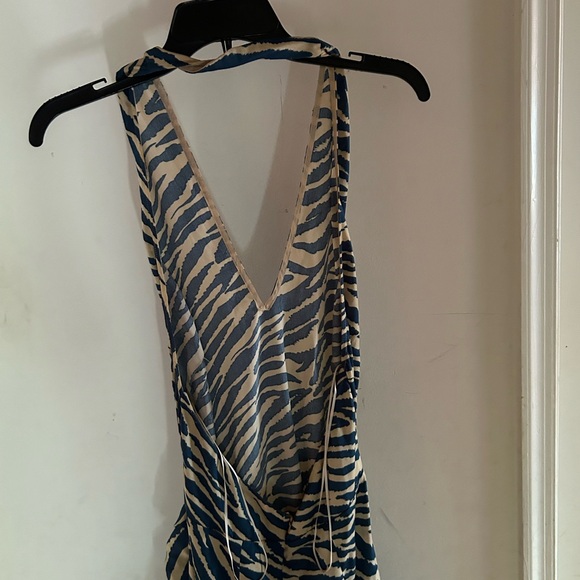 Gorgeous barely worn zebra print halter dress - Picture 5 of 5